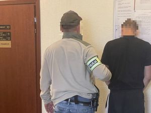 Tymczasowy areszt dla 34-letniego mieszkańca powiatu trzebnickiego. Mężczyzna  usłyszał 13 zarzutów