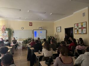 Stop hejtowi – wspólna lekcja szacunku w Powiatowym Zespole Szkół im. Jana Pawła II w Żmigrodzie