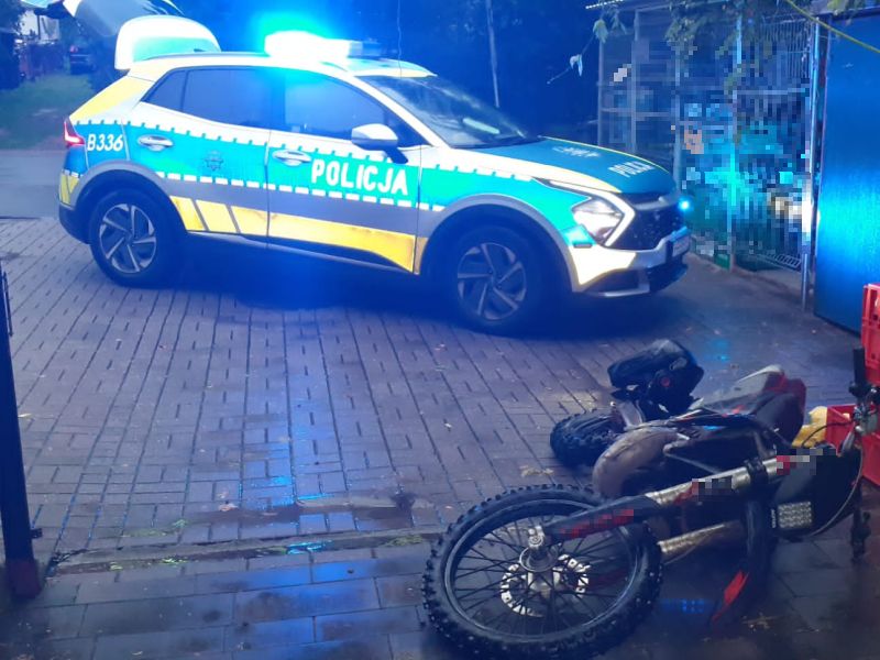 19-latek zatrzymany za próbę ucieczki, brak uprawnień i posiadanie narkotyku